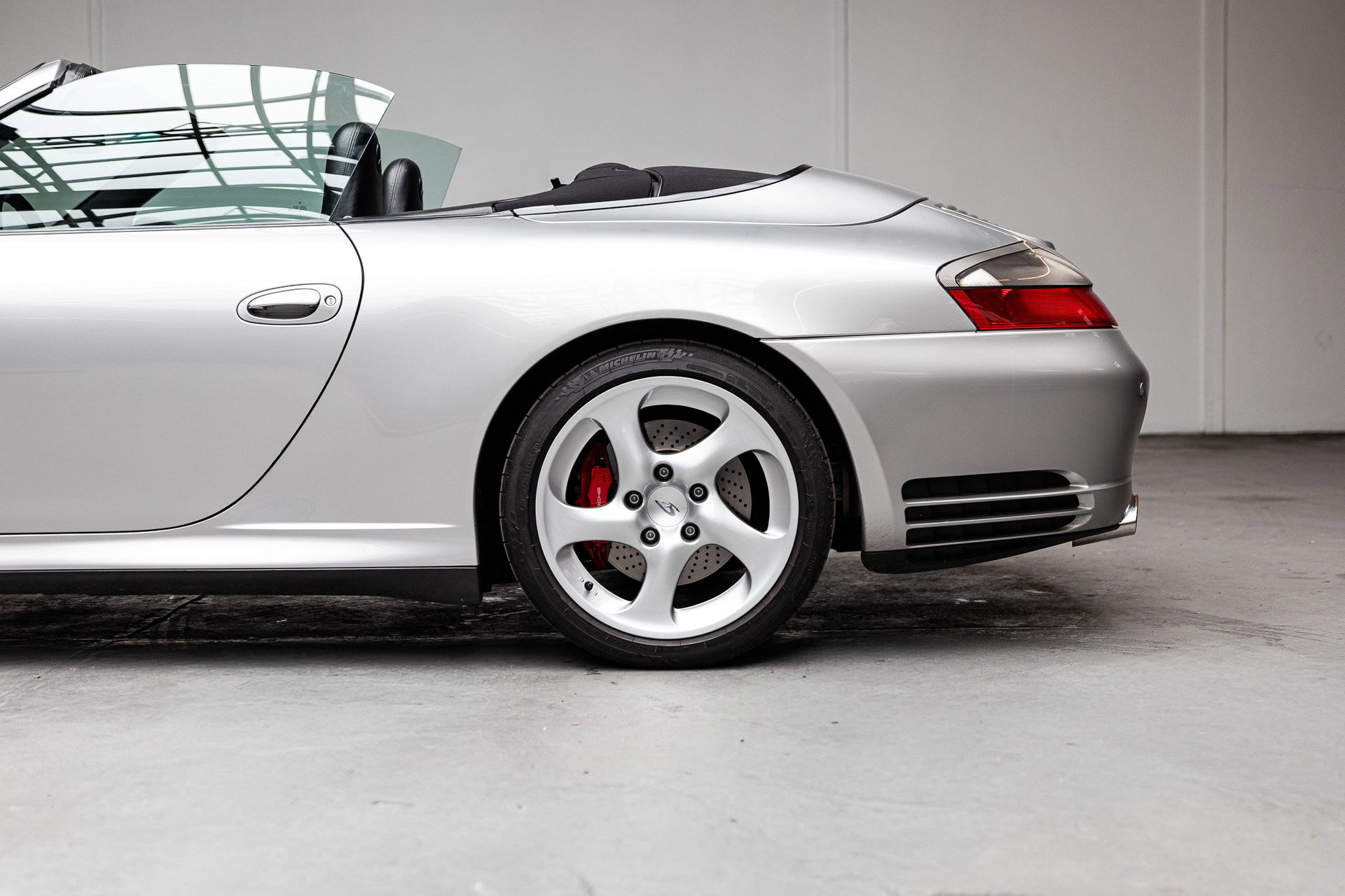 1998 Porsche 911 / 996 Carrera - 4S Cabriolet Manual Transmission, foto 10
