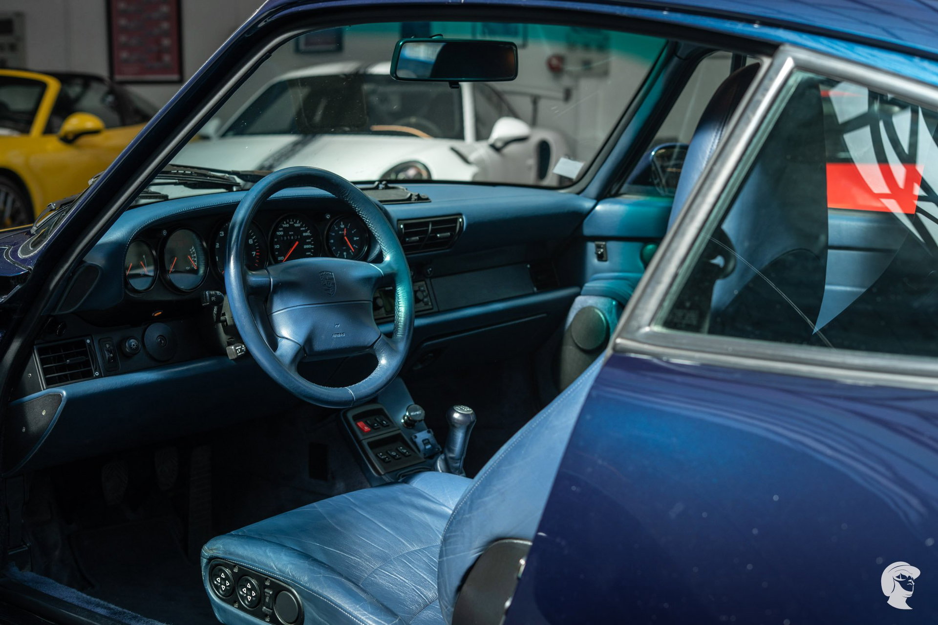 1997 Porsche 911 / 993 Carrera - 993 Carrera 4S *Ocean Blue Metallic / Engine Rebuild / Fully Documented History*, foto 2