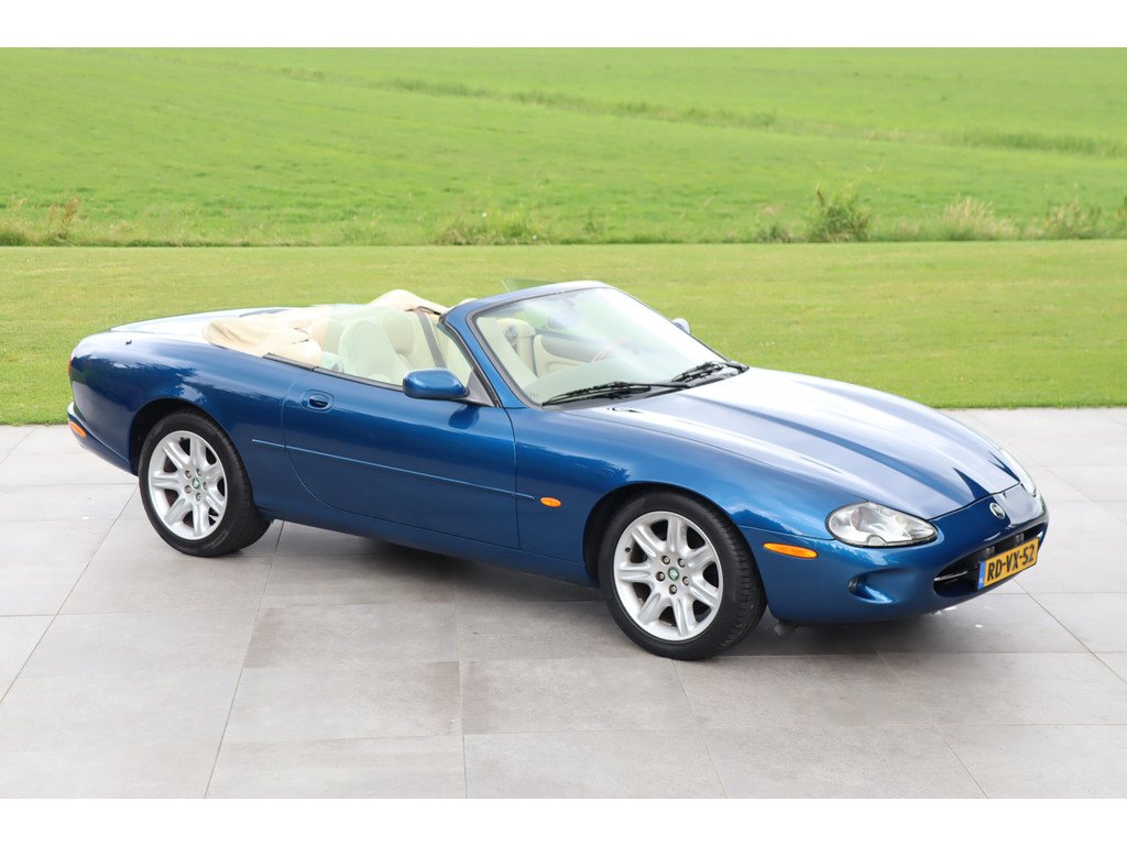 1997 Jaguar XK8 - Convertible, foto 1