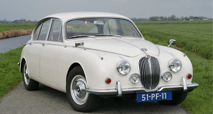 Jaguar 240