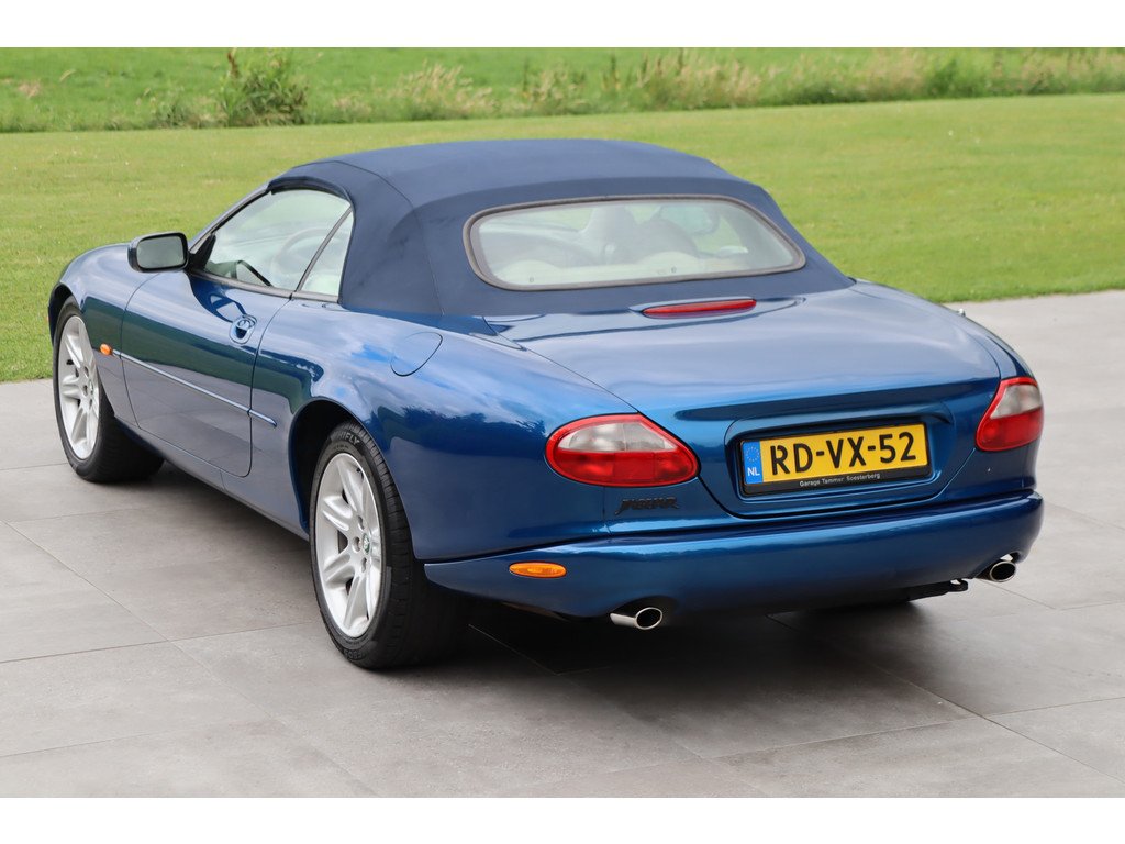 1997 Jaguar XK8 - Convertible, foto 2