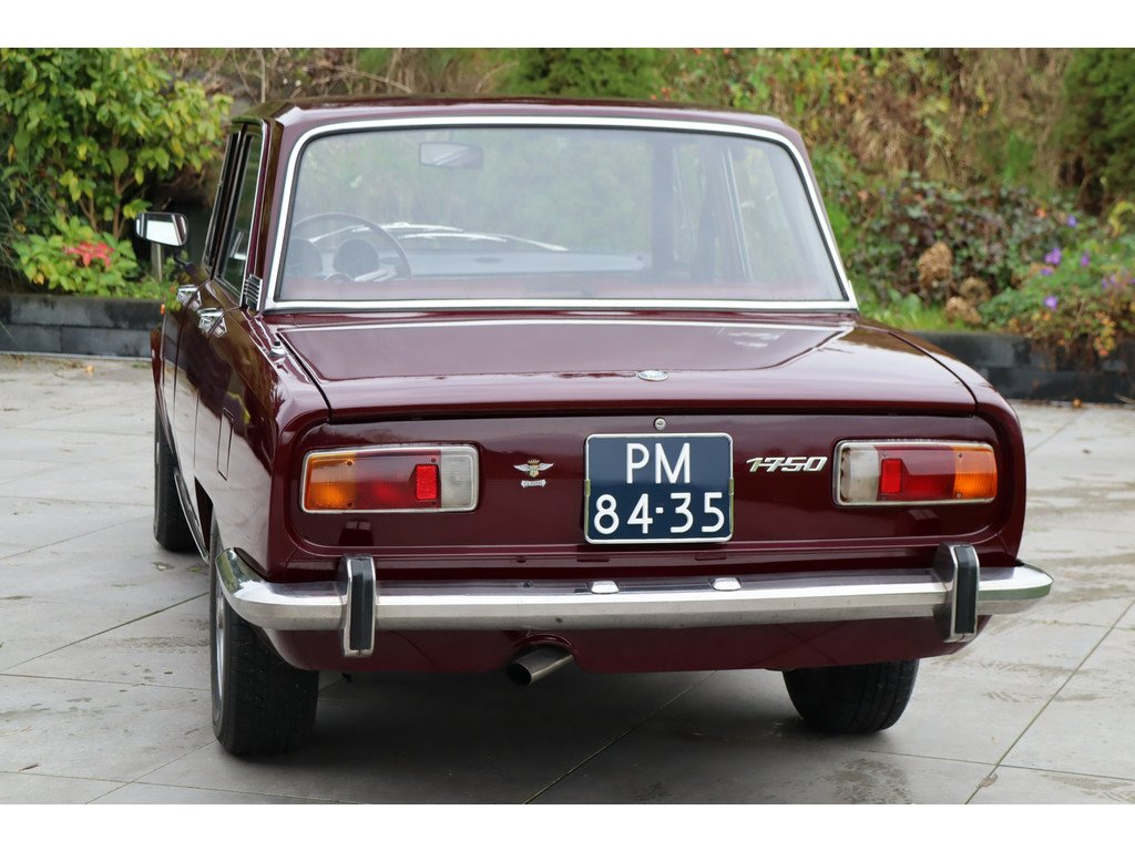 1971 Alfa Romeo 1750 - Series 2, foto 5