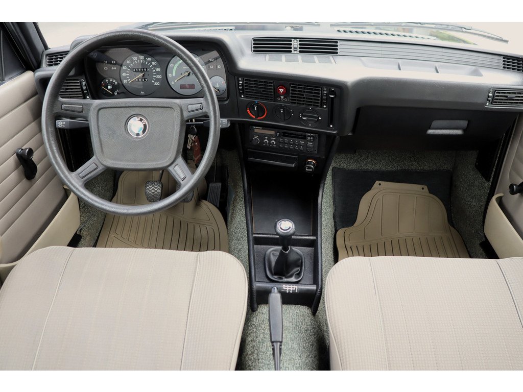 1980 BMW 3 Series - 323i, foto 3