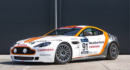 2010 Aston Martin V8 Vantage - GT4