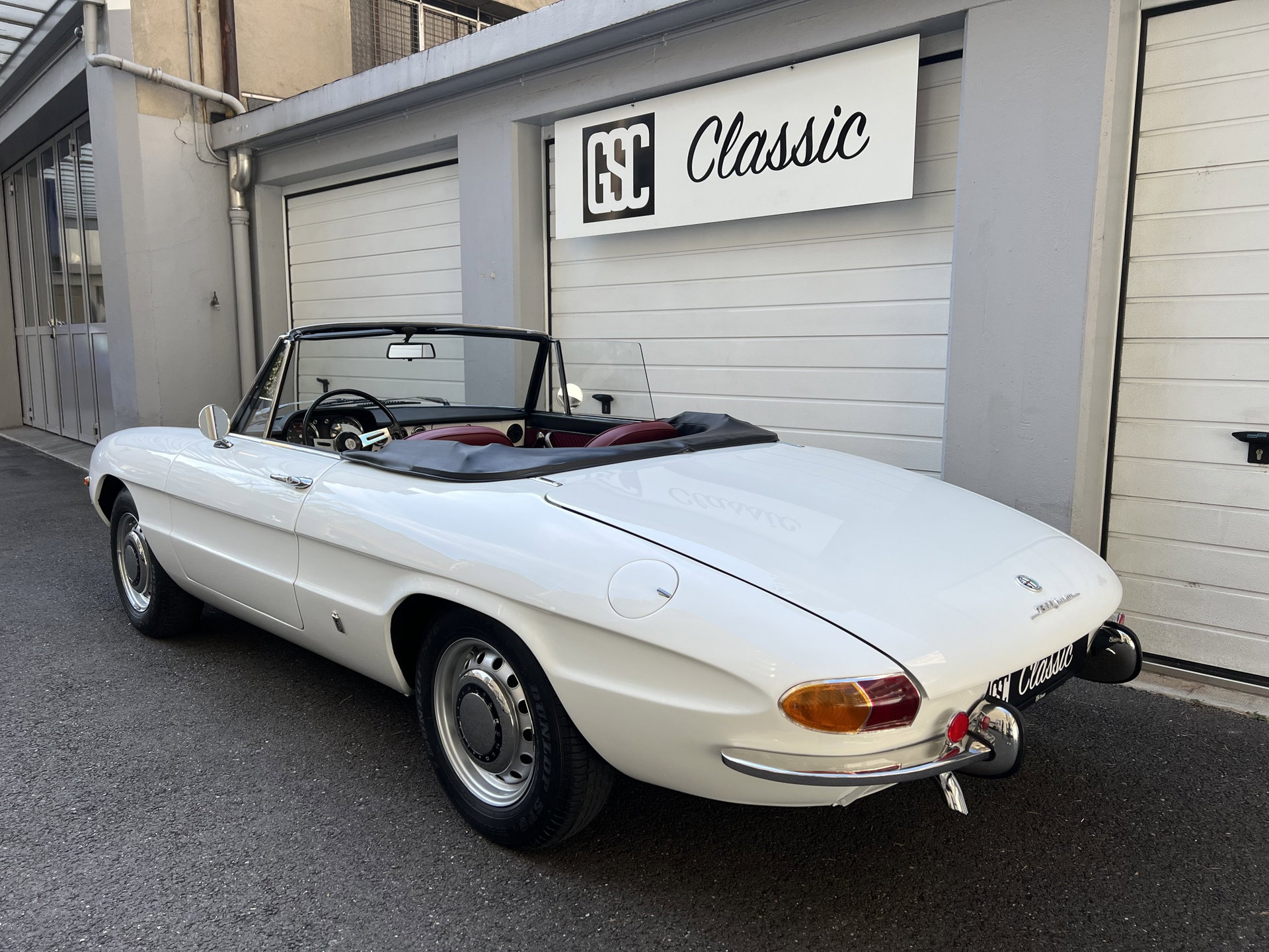 1969 Alfa Romeo Spider - 1300 "osso di seppia", foto 5