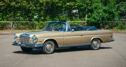1970 Mercedes-Benz S-Class W111/112
