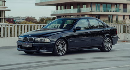 2000 BMW M5