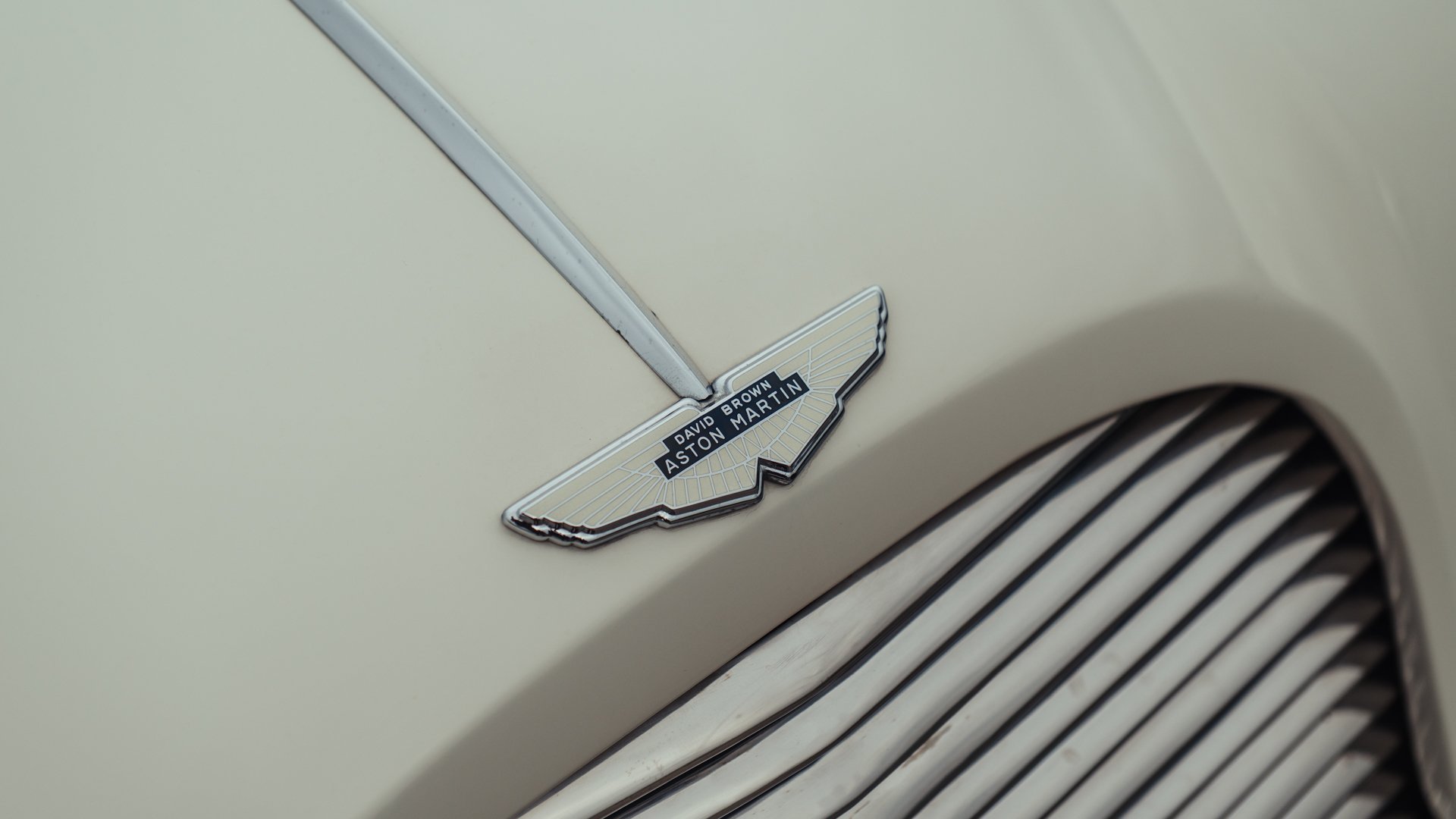 1954 Aston Martin DB2/4, foto 2