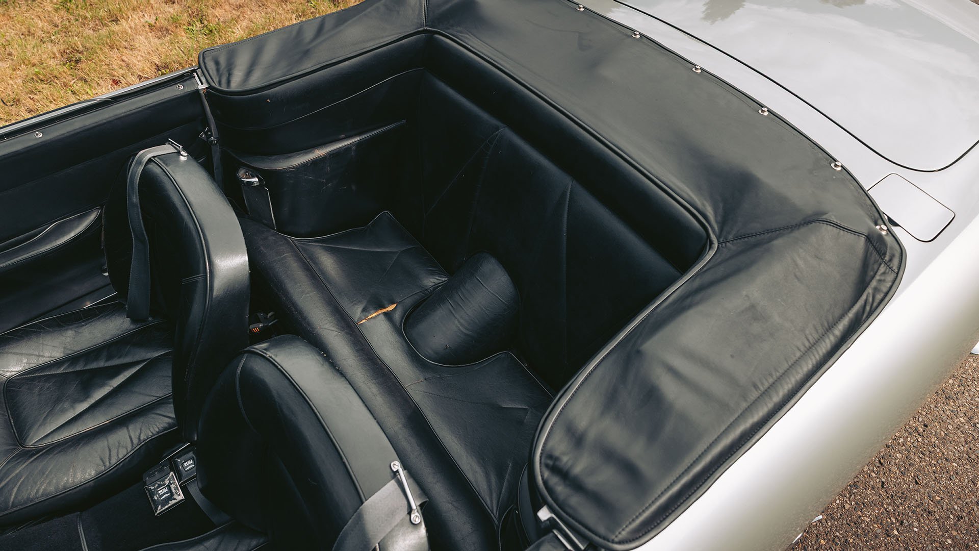 1967 Aston Martin DB6, foto 11