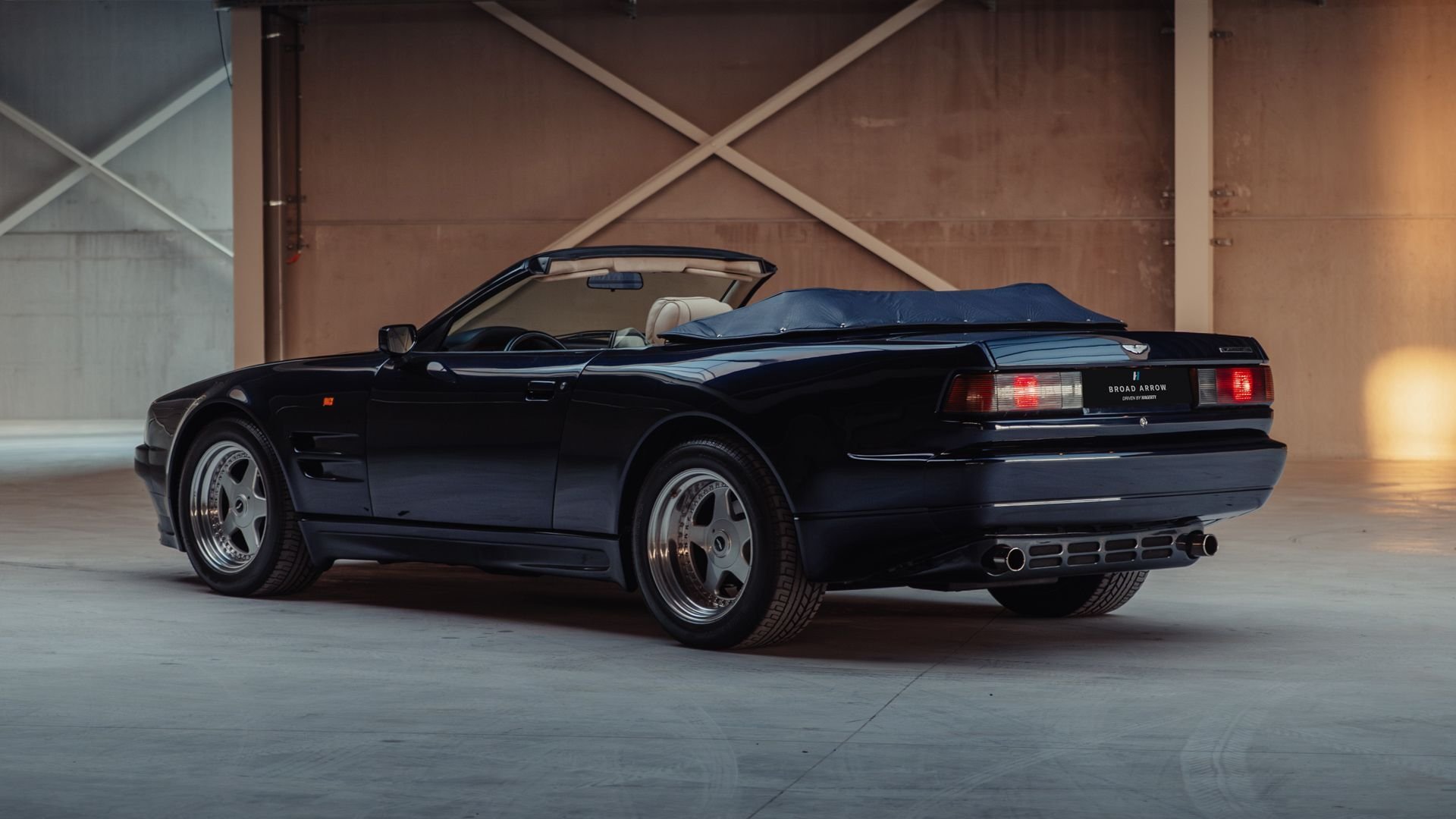 1997 Aston Martin Virage, foto 2