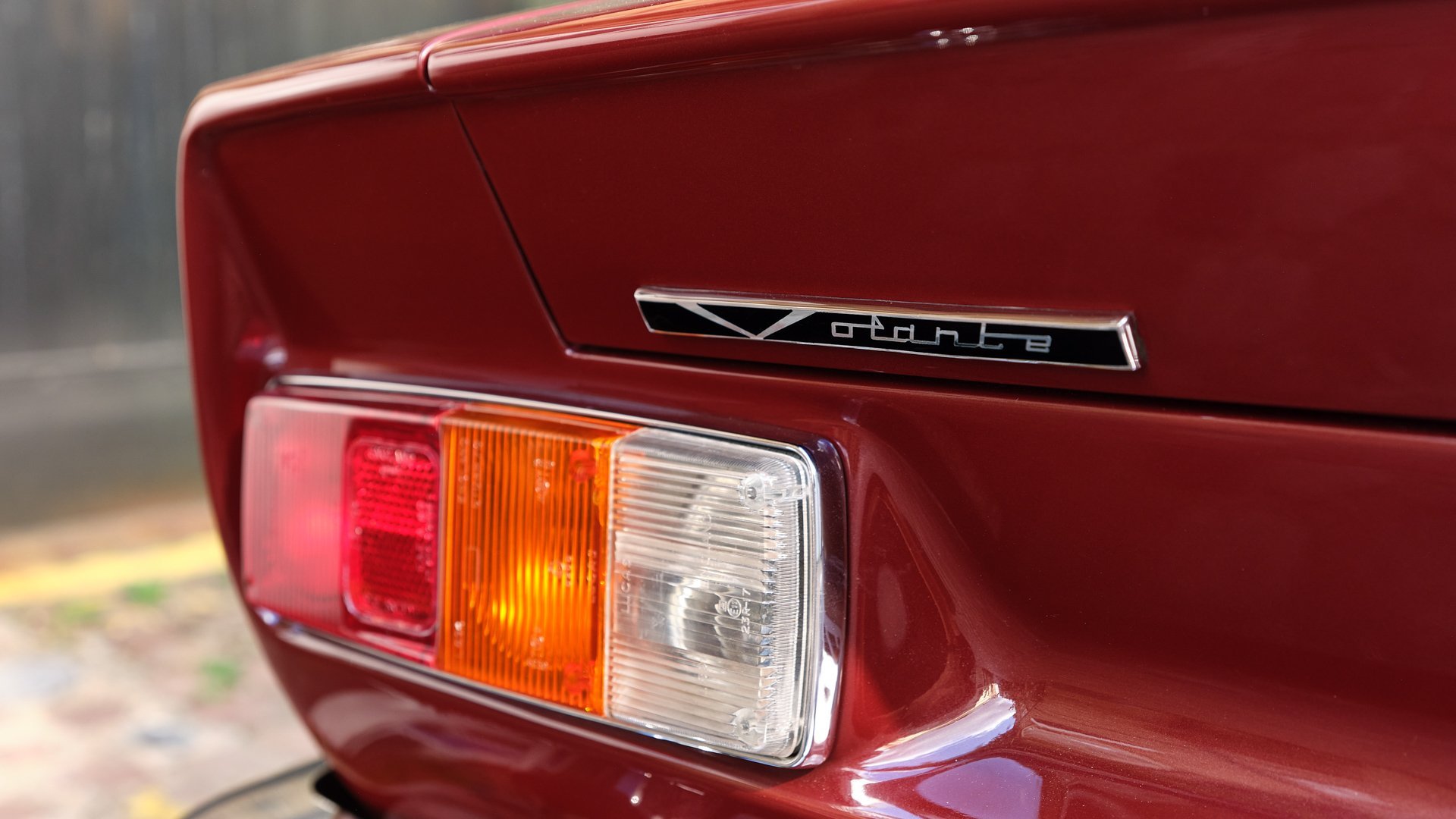 1987 Aston Martin V8, foto 3