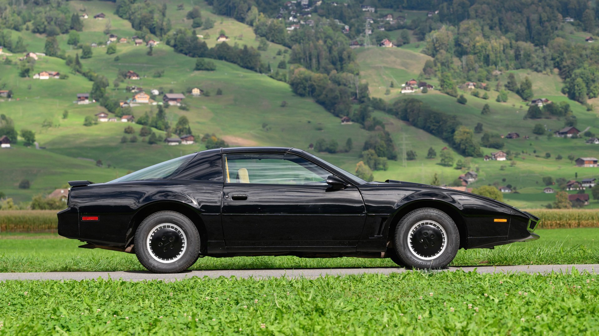 1982 Pontiac Firebird, foto 2