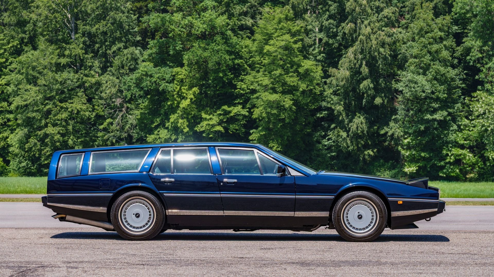 1987 Aston Martin Lagonda, foto 3