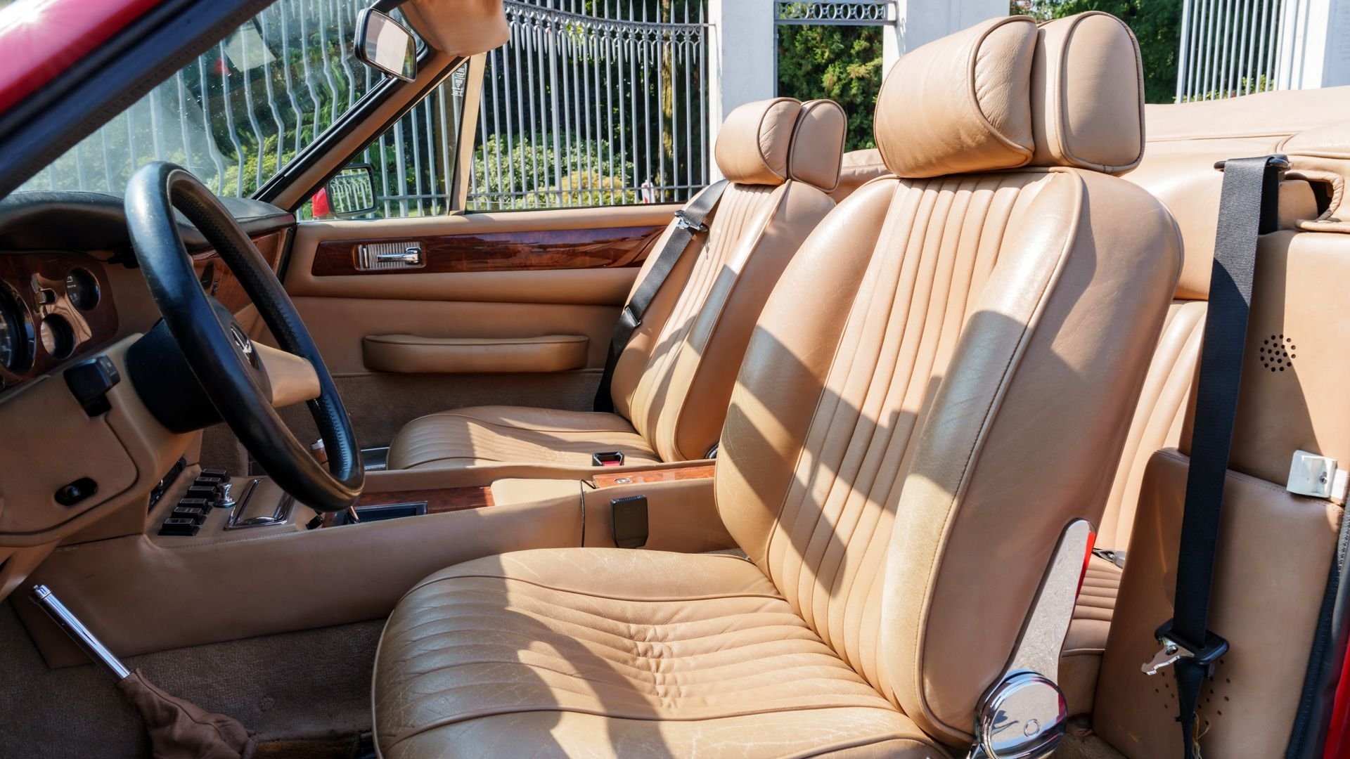 1986 Aston Martin V8, foto 9