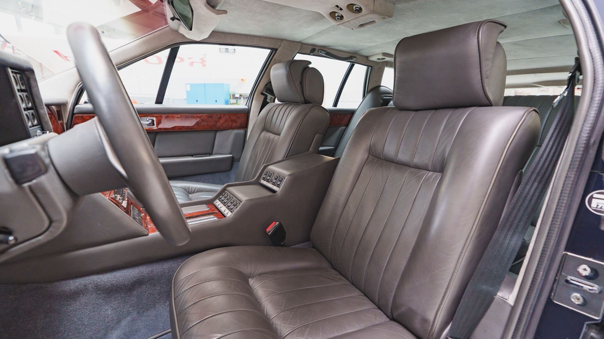1987 Aston Martin Lagonda, foto 9