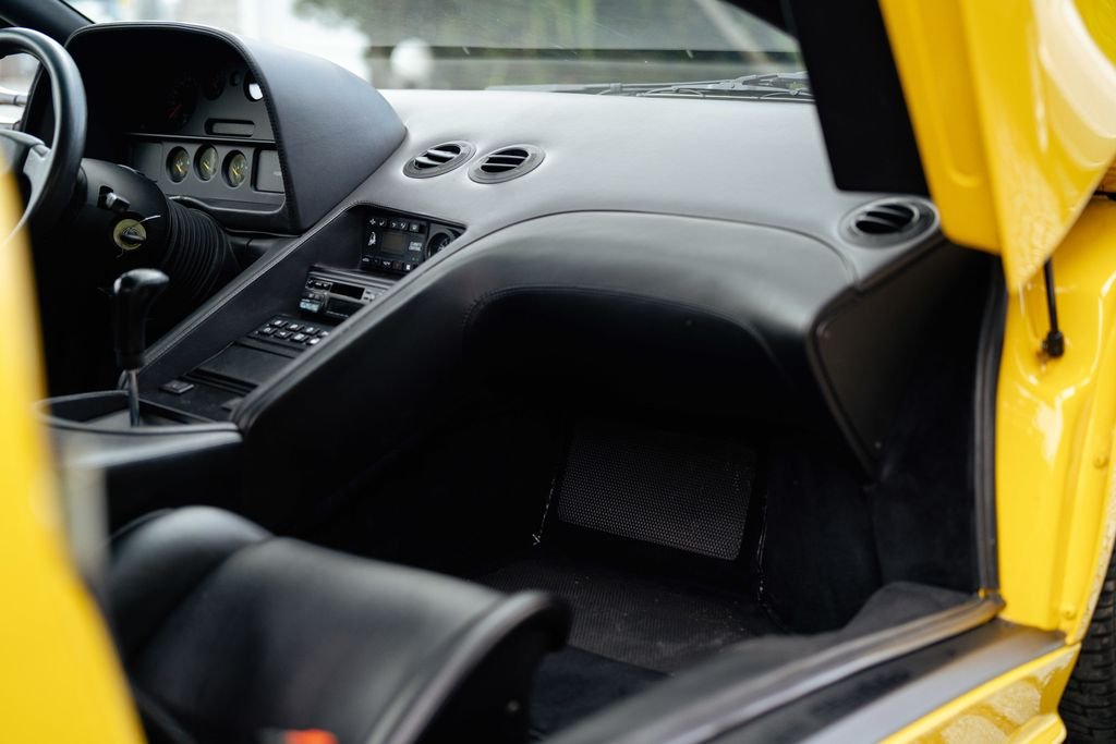 1993 Lamborghini Diablo - Lamborghini Diablo 2WD 1st Series, foto 5