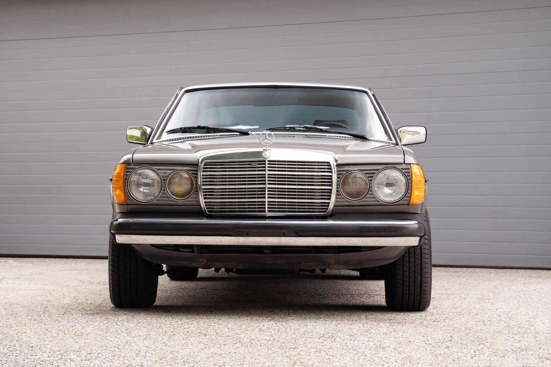 1985 Mercedes-Benz E-Class - Turbodiesel, foto 8