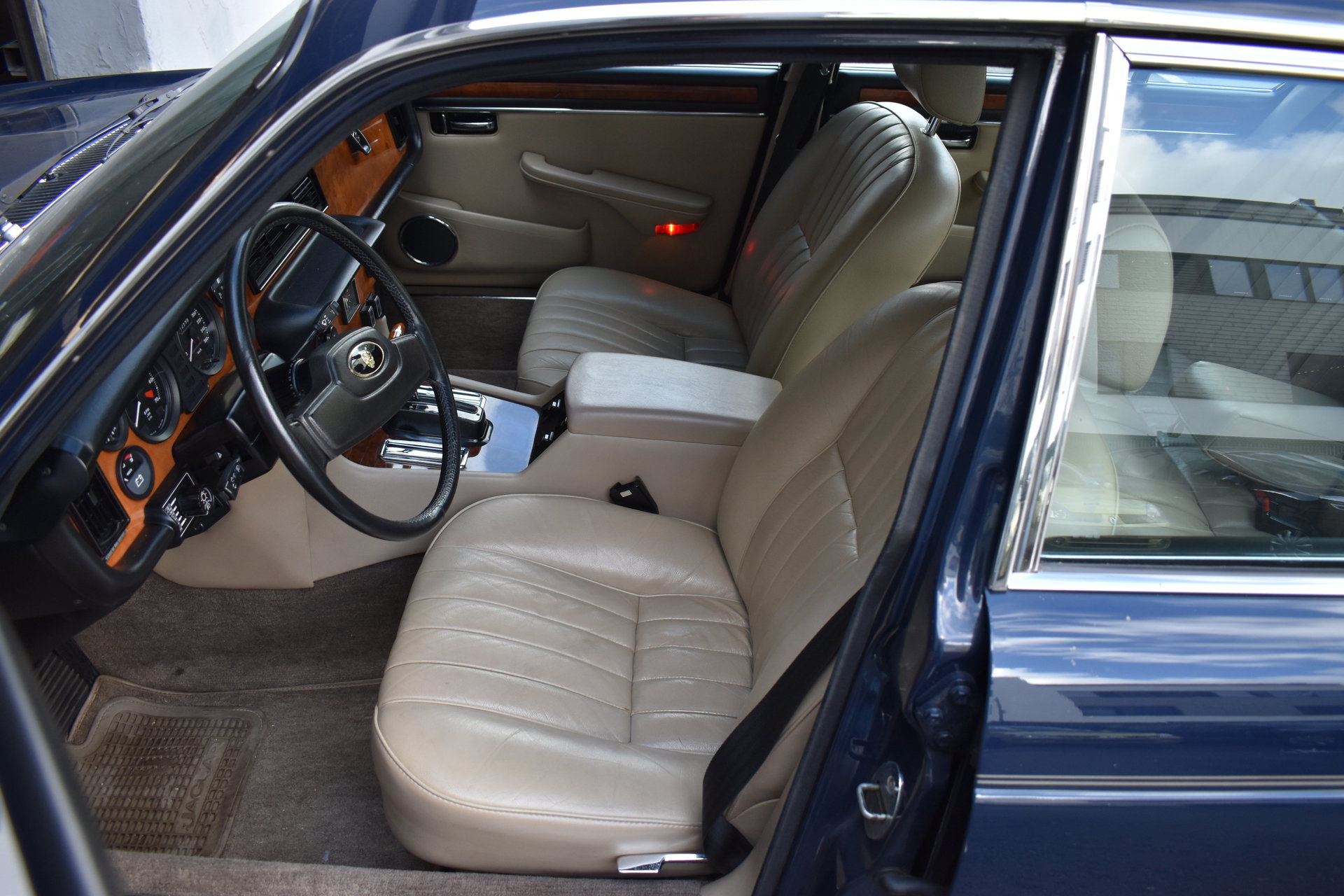1985 Jaguar XJ12 - Sovereign, foto 12