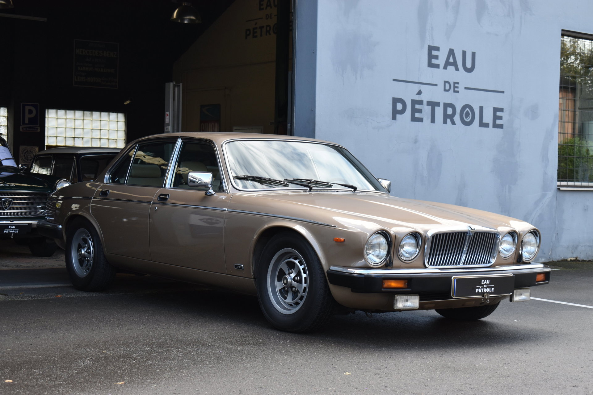 1983 Jaguar XJ12 - Vande Plas, foto 2