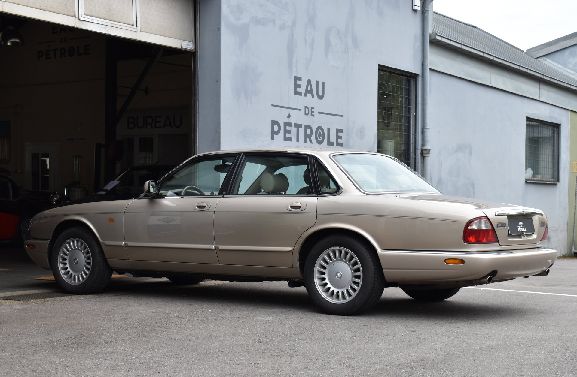 1998 Jaguar XJ8, foto 6
