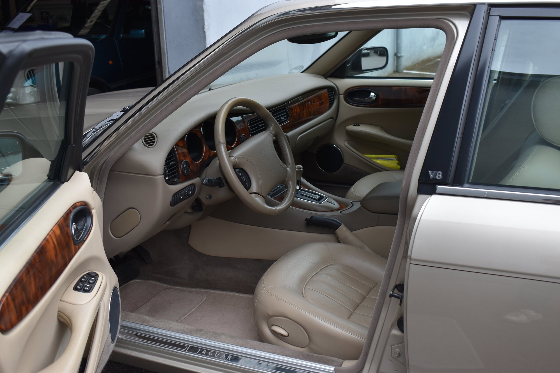 1998 Jaguar XJ8, foto 11
