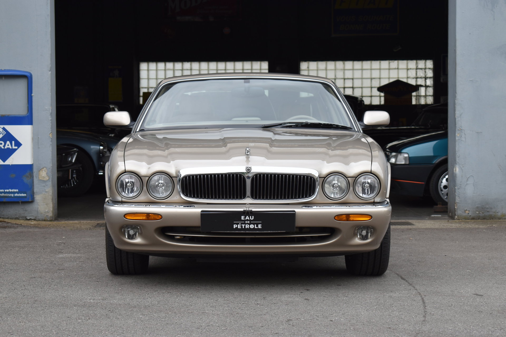 1998 Jaguar XJ8, foto 3