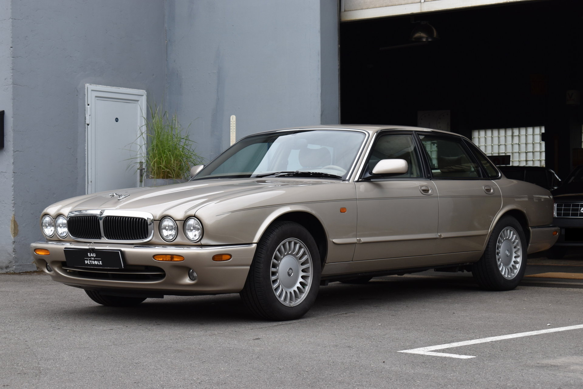 1998 Jaguar XJ8, foto 4