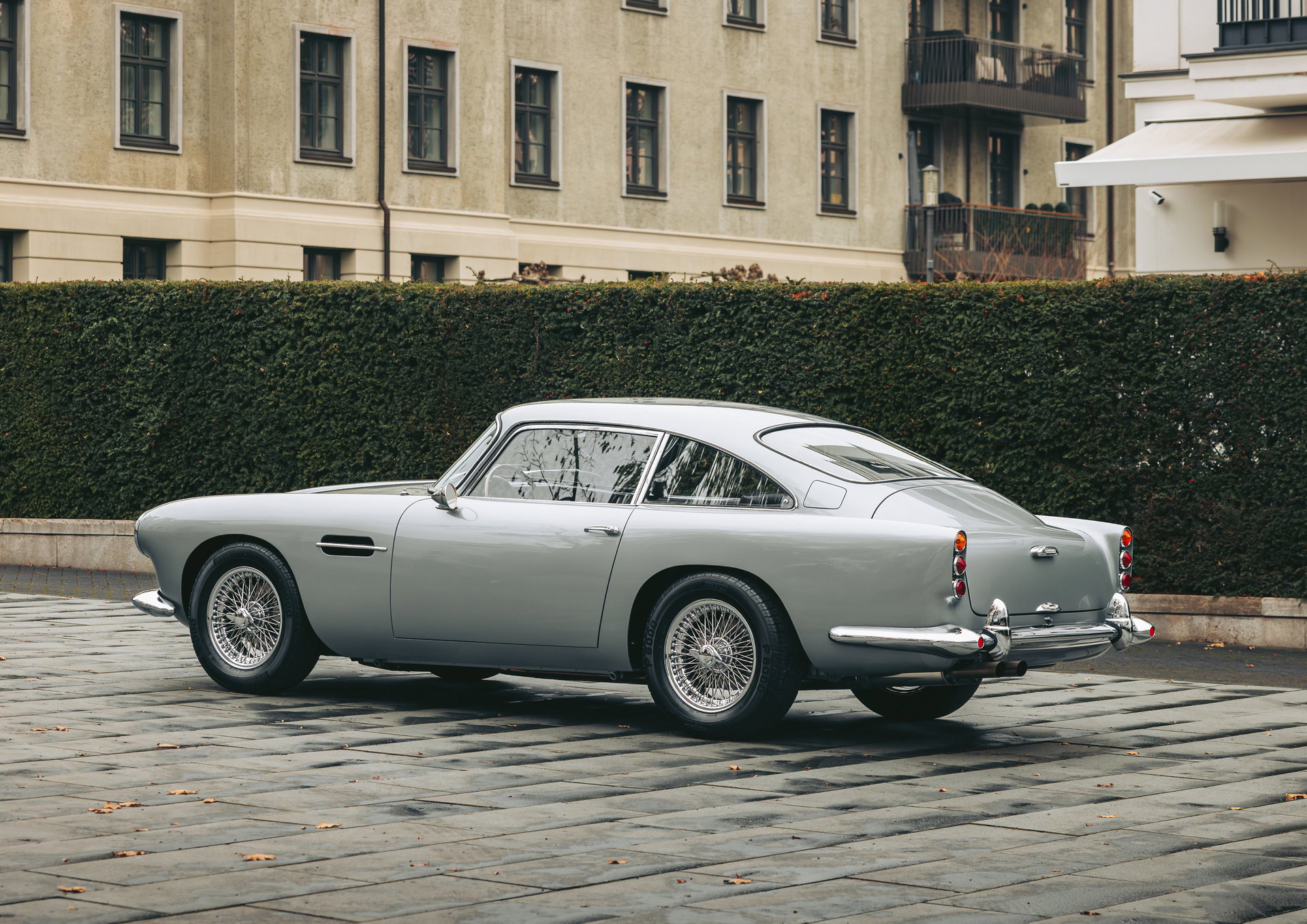 1962 Aston Martin DB4 - Series IV - Factory fitted GT Engine / Overdrive / Left-Hand Drive, foto 7