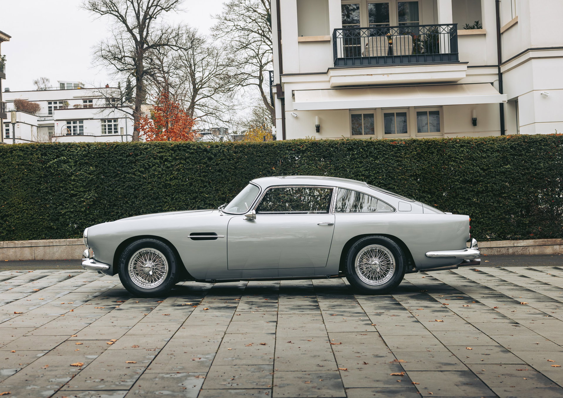 1962 Aston Martin DB4 - Series IV - Factory fitted GT Engine / Overdrive / Left-Hand Drive, foto 8