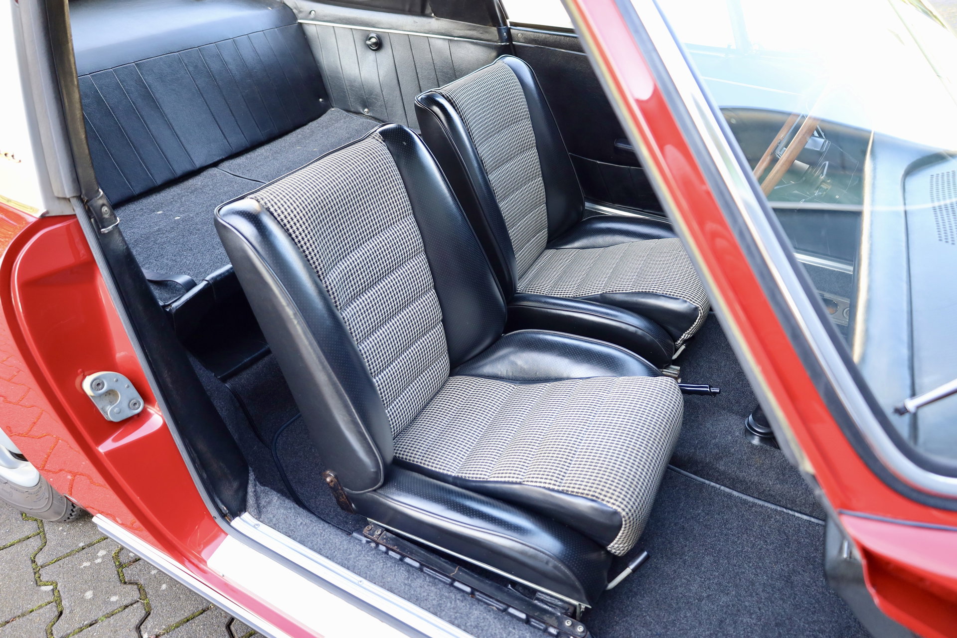 1967 Porsche 911 - 2.0S Targa *Softwindow*Matching Numbers*Motor neu*Classic-Data 1-*, foto 9