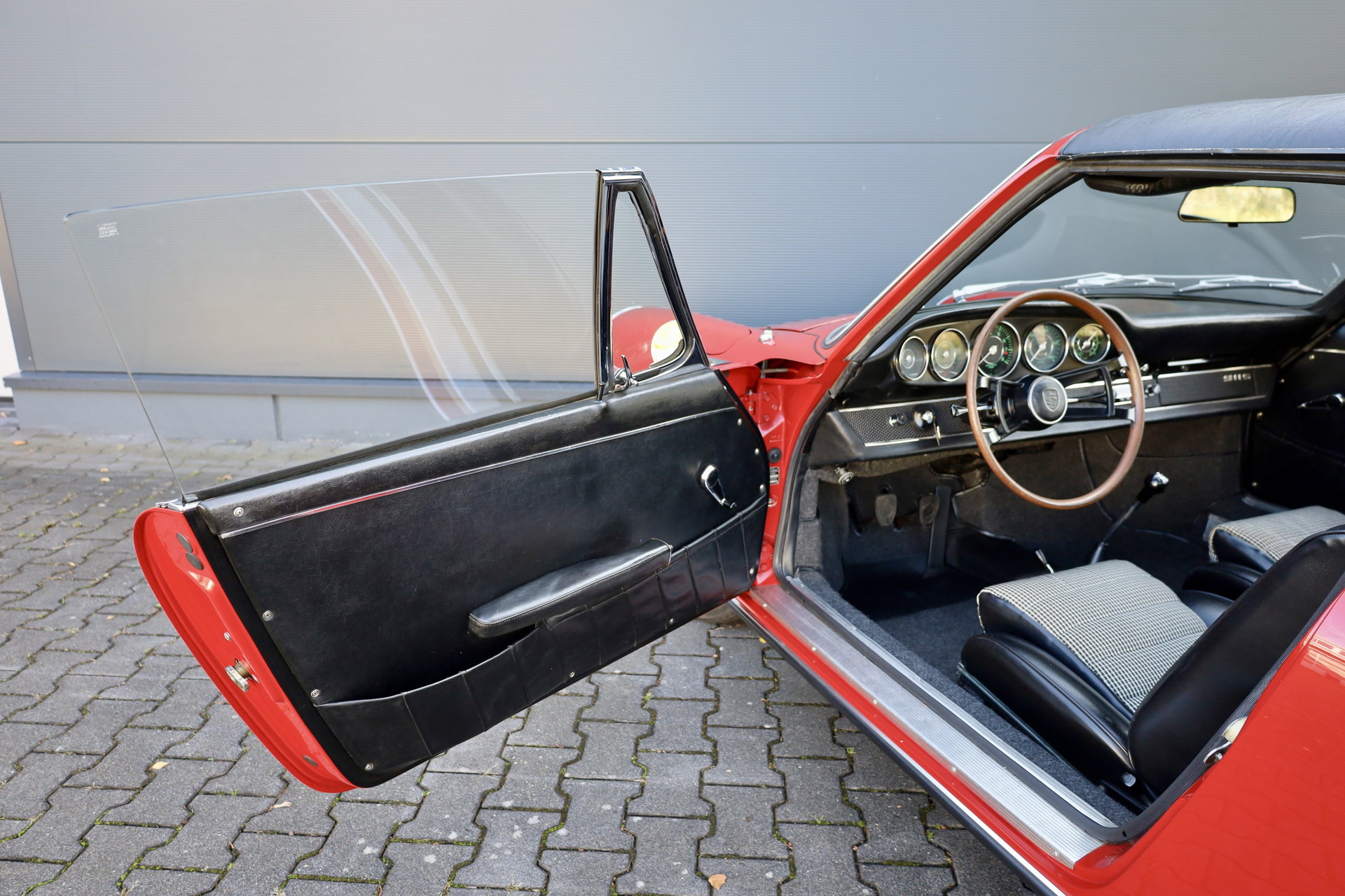 1967 Porsche 911 - 2.0S Targa *Softwindow*Matching Numbers*Motor neu*Classic-Data 1-*, foto 11