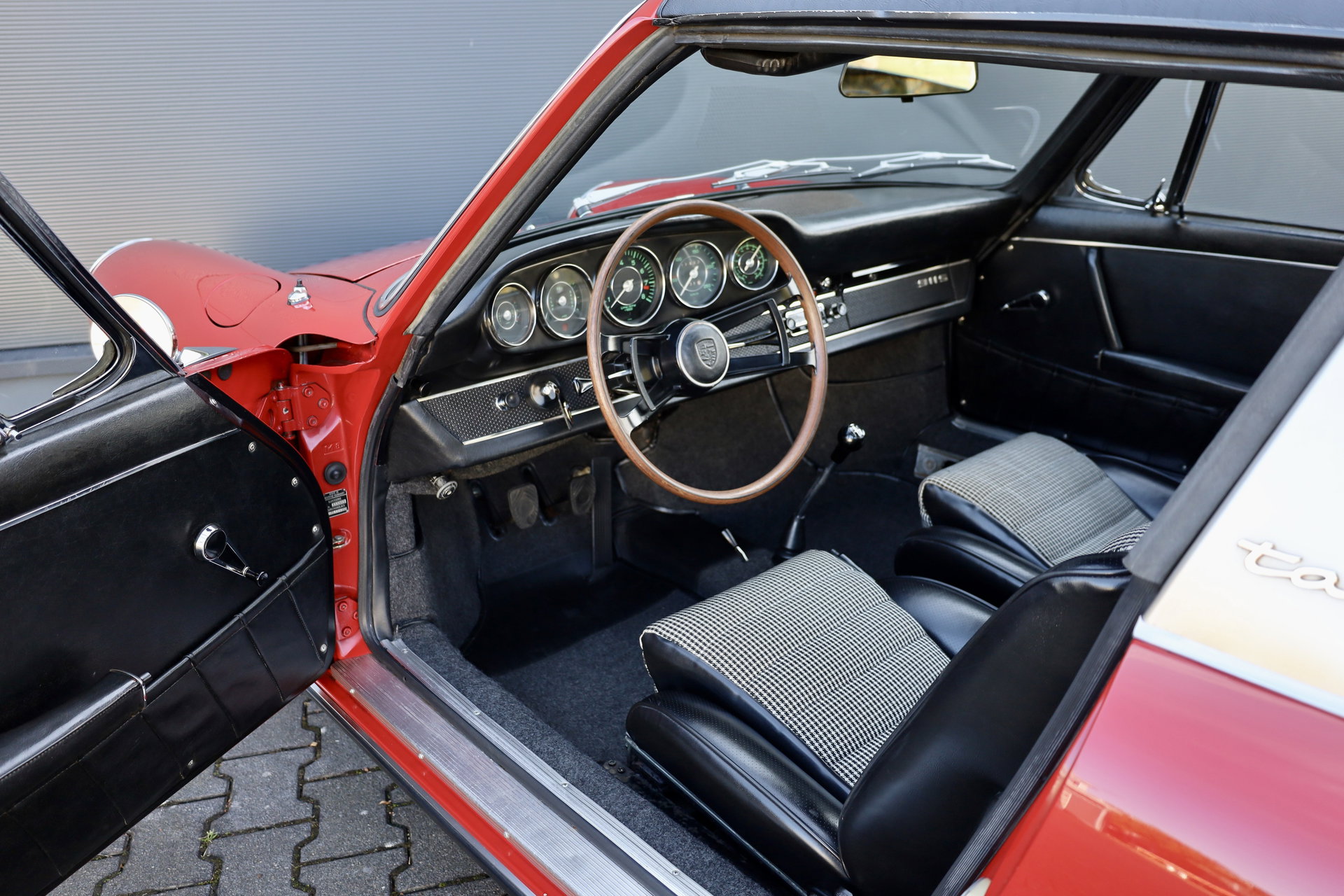 1967 Porsche 911 - 2.0S Targa *Softwindow*Matching Numbers*Motor neu*Classic-Data 1-*, foto 6