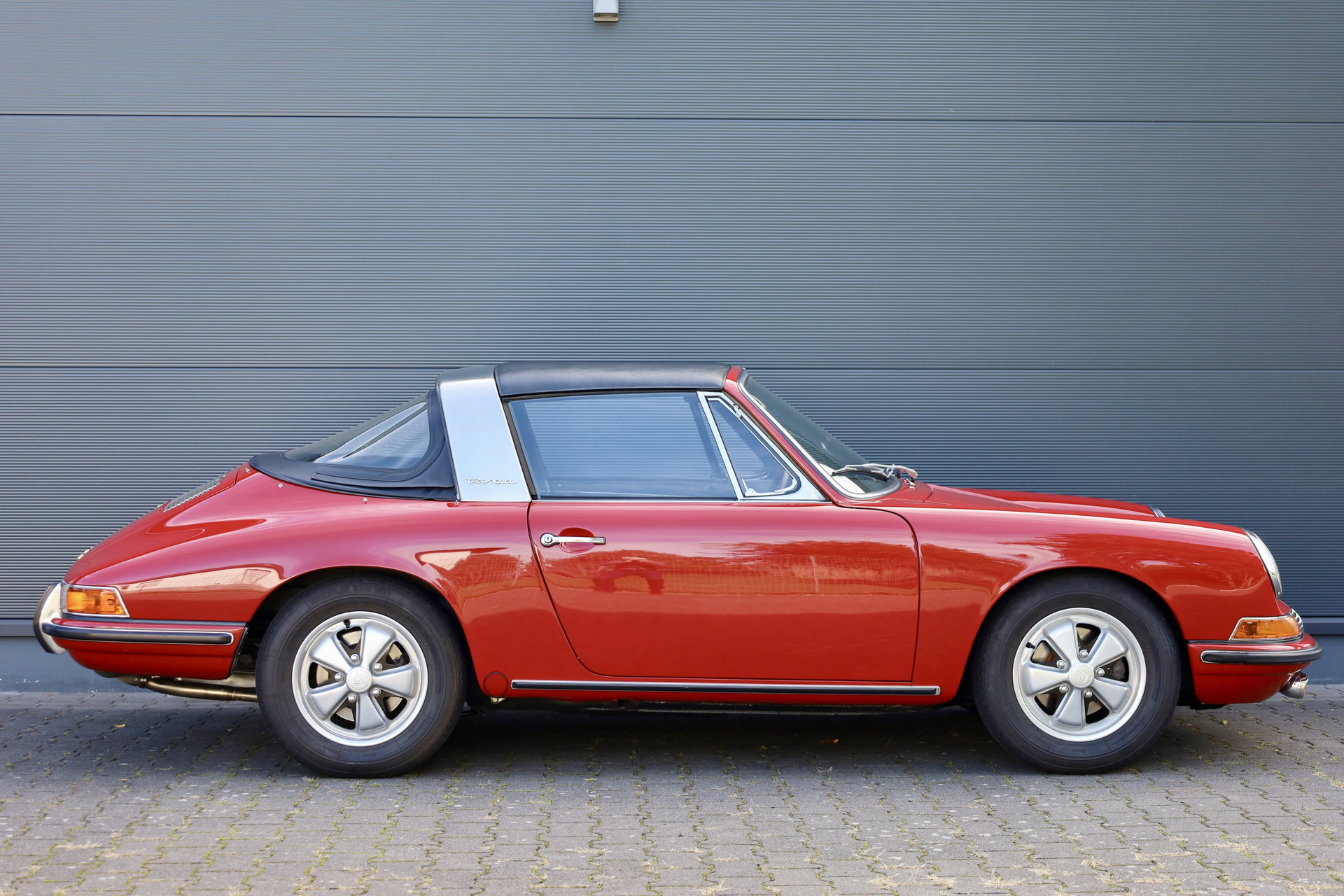 1967 Porsche 911 - 2.0S Targa *Softwindow*Matching Numbers*Motor neu*Classic-Data 1-*, foto 2