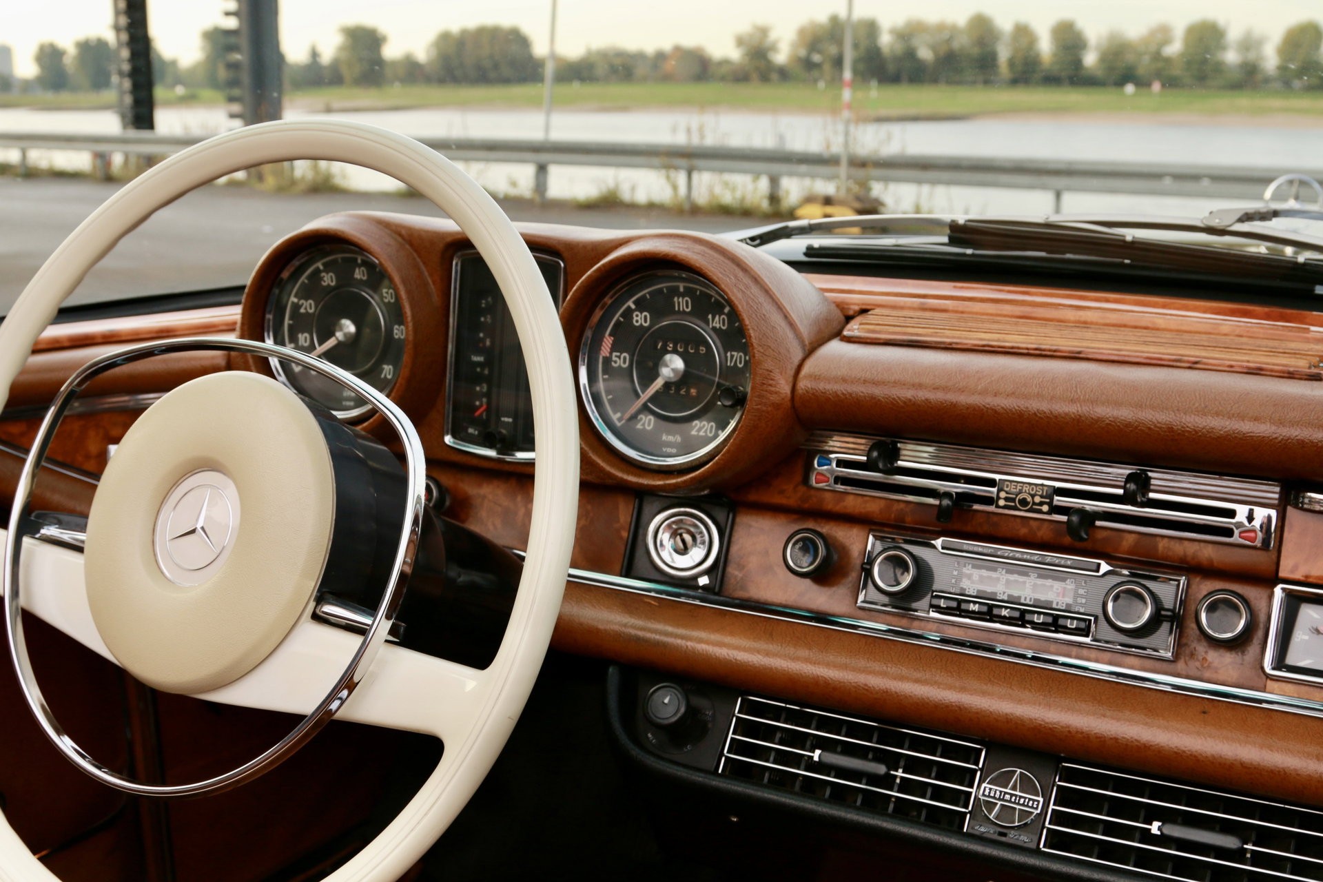 1968 Mercedes-Benz S-Class W111/112 - 280SE W111 Cabriolet *Automatic*Klima*Leder*Historie*, foto 6