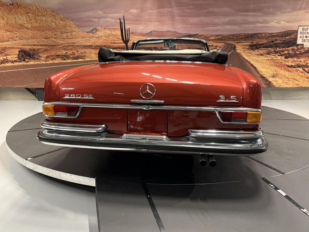 1971 Mercedes-Benz S-Class W111/112 - 280SE 3.5 Cabriolet, foto 10