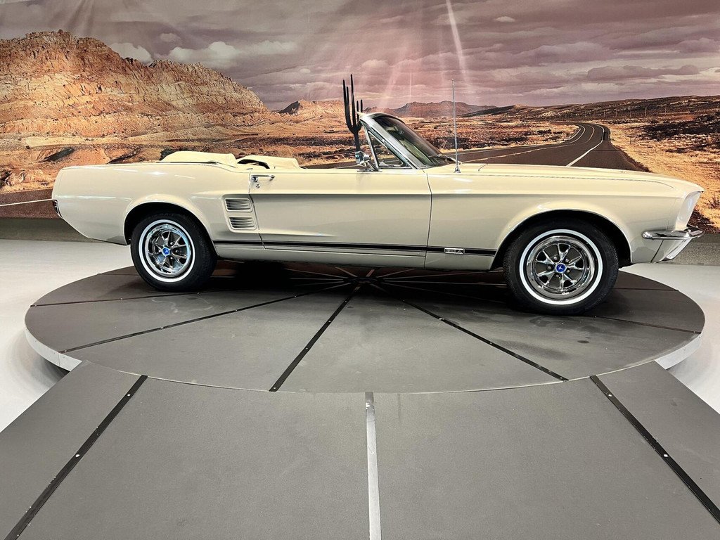 1967 Ford Mustang - Convertible, foto 2
