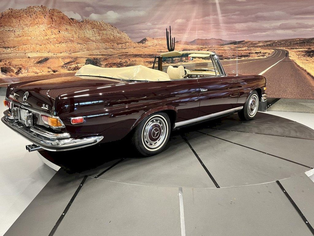 1971 Mercedes-Benz S-Class W111/112 - 280SE 3.5 Cabriolet, foto 11