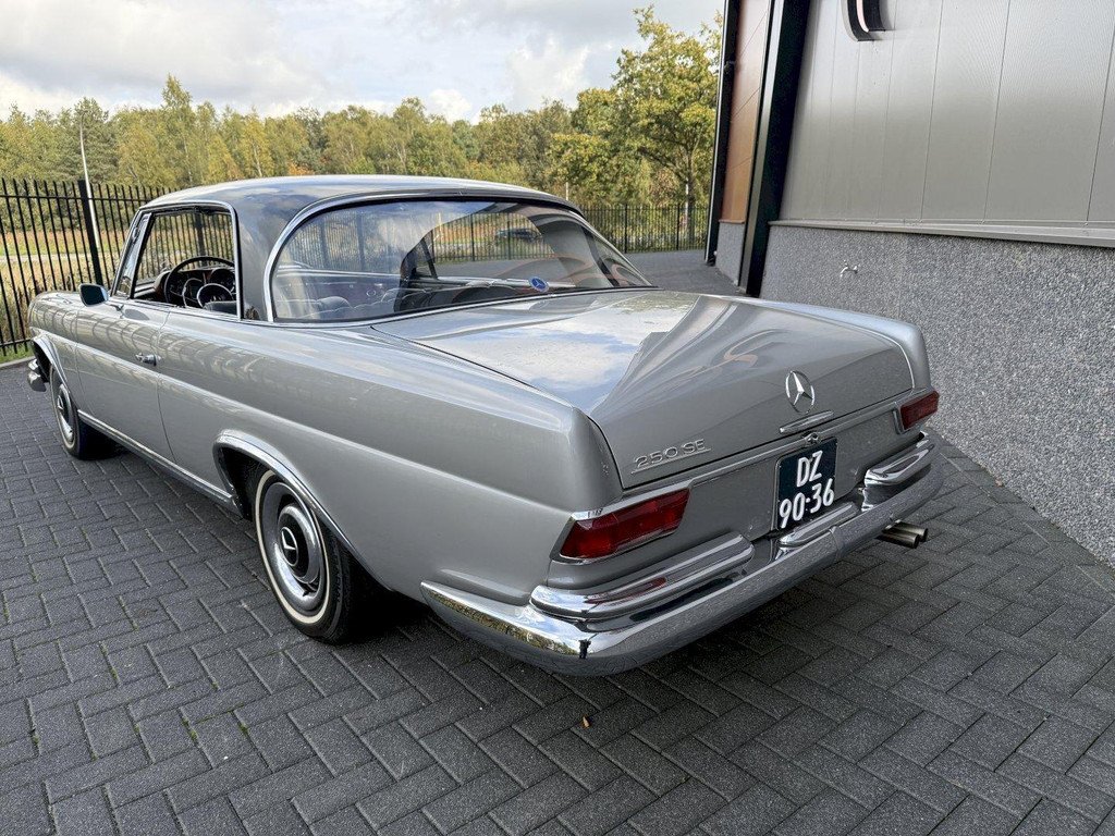 1966 Mercedes-Benz S-Class W111/112 - 250SE, foto 8
