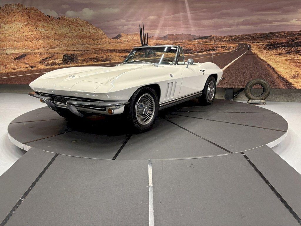 1965 Chevrolet Corvette - Convertible C2, foto 1