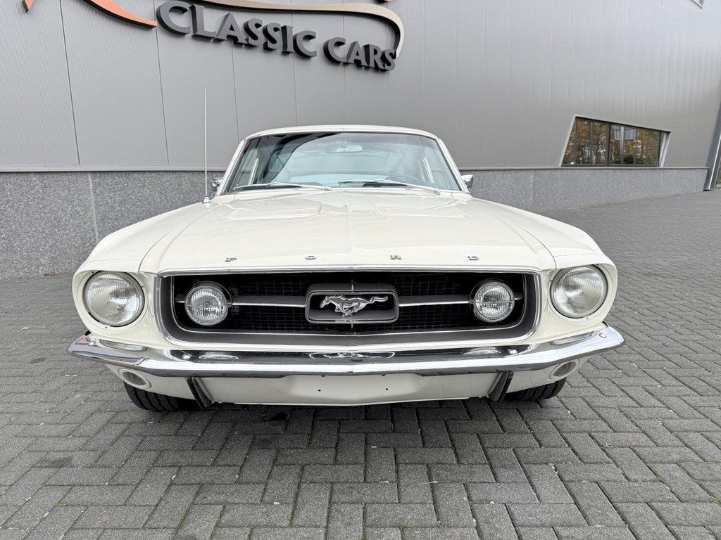 1967 Ford Mustang - Fastback, foto 2