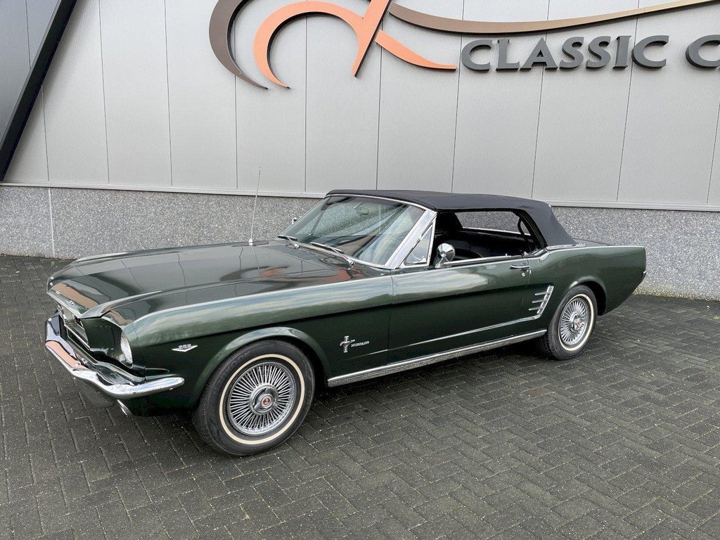 1966 Ford Mustang - Convertible, foto 1