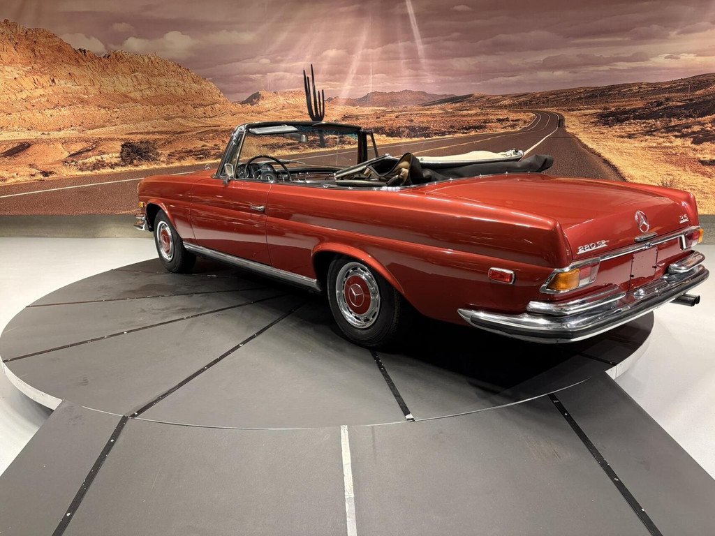 1971 Mercedes-Benz S-Class W111/112 - 280SE 3.5 Cabriolet, foto 8