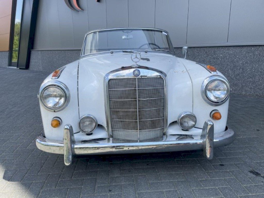 1960 Mercedes-Benz Ponton - 220SE, foto 4