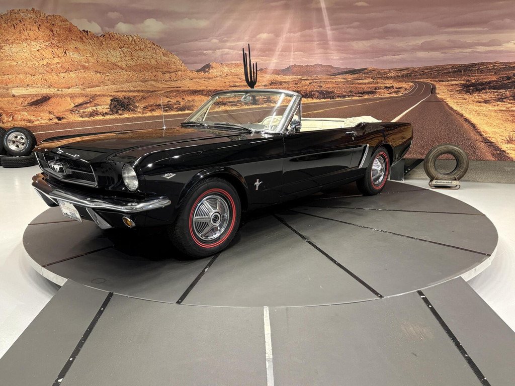 1965 Ford Mustang - Convertible, foto 1