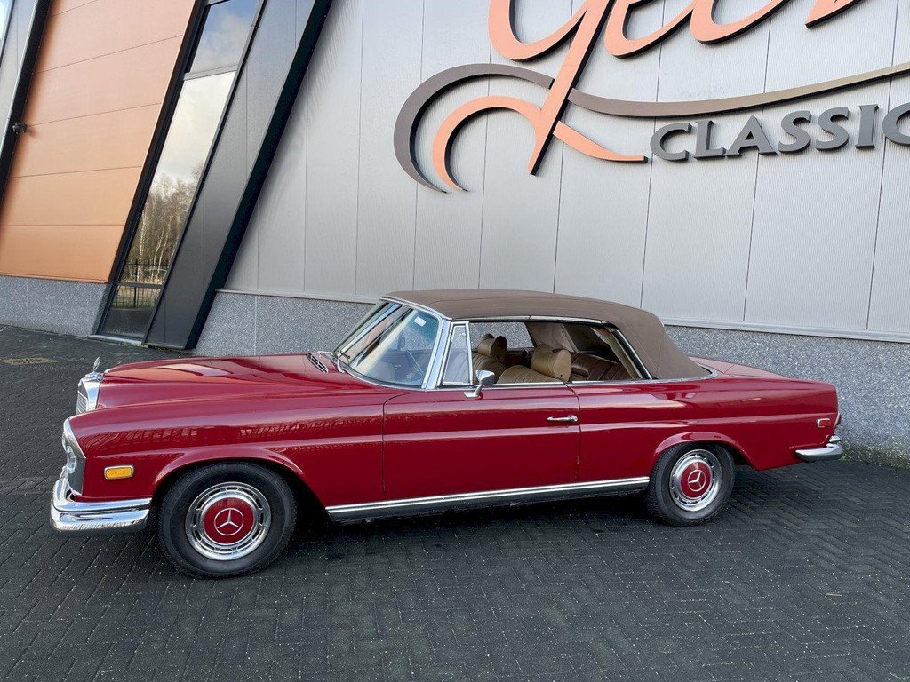 1969 Mercedes-Benz S-Class W111/112 - 280SE Cabriolet, foto 2