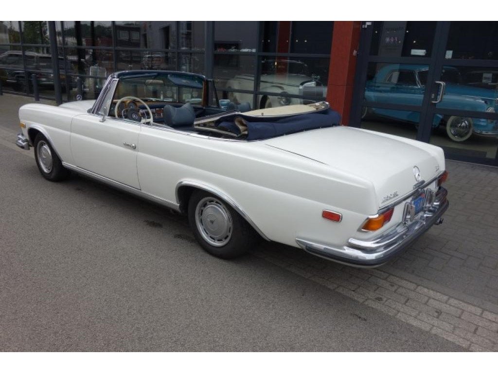 1971 Mercedes-Benz S-Class W111/112 - 280SE 3.5 cabriolet, foto 5
