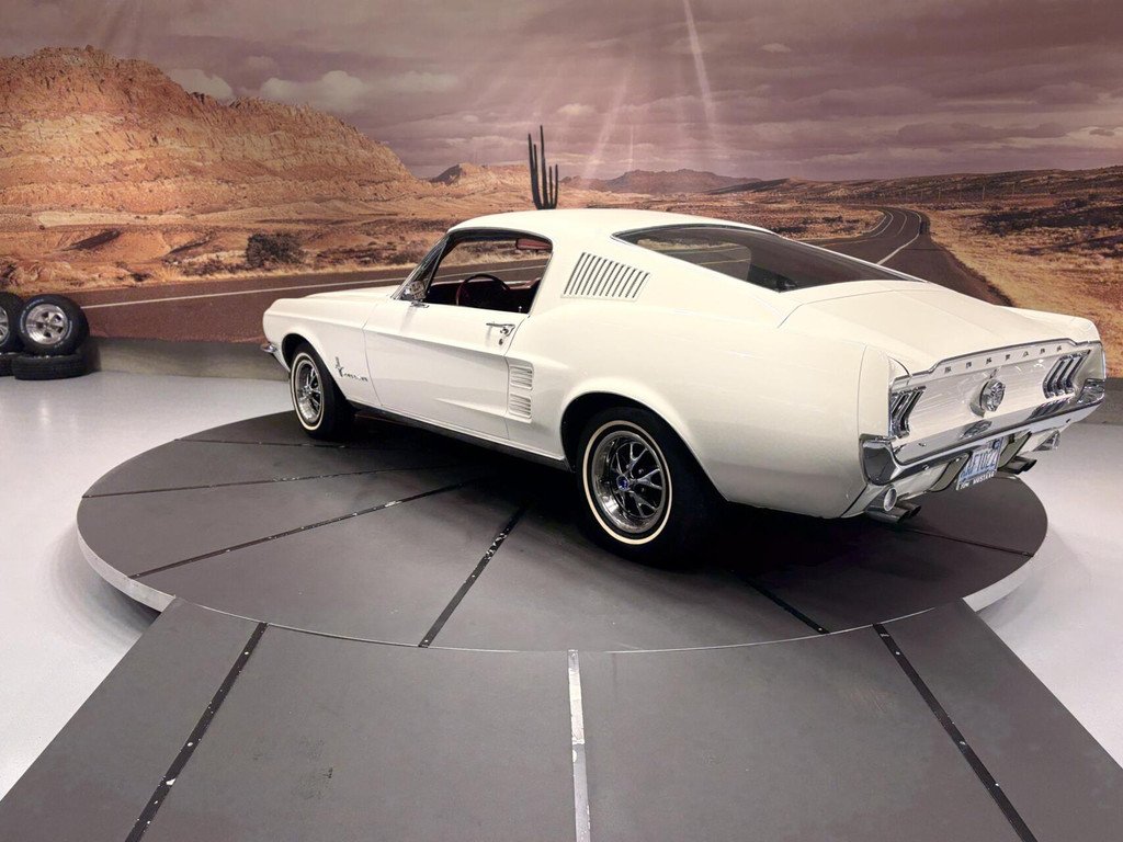1967 Ford Mustang - Fastback, foto 2