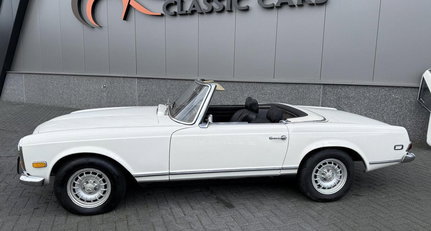 1969 Mercedes-Benz SL Pagode - 280SL
