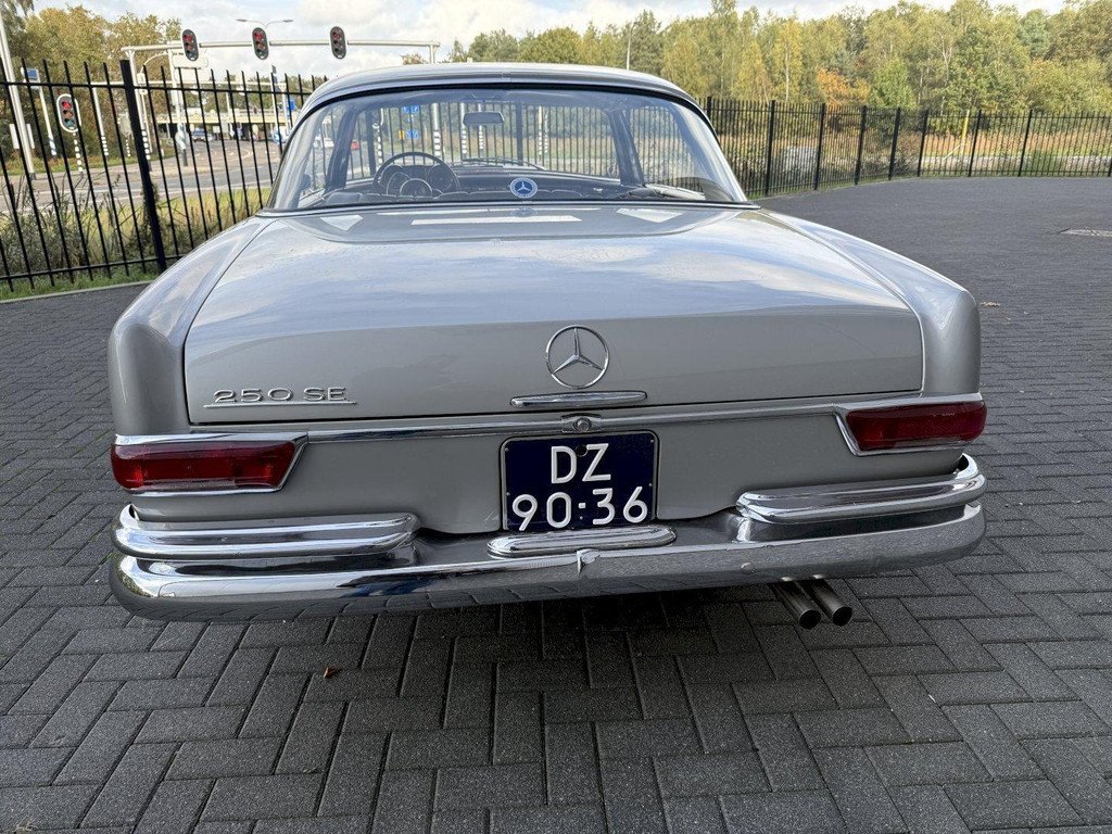 1966 Mercedes-Benz S-Class W111/112 - 250SE, foto 9