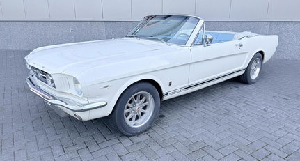1966 Ford Mustang - Convertible